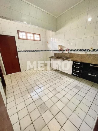 Imagem Aluguel de Ponto Comercial na Orla de Petrolina com 4 quartos, todos suítes