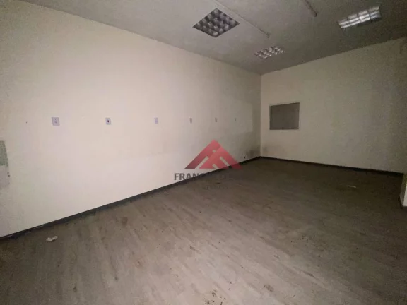 Imagem Loja, 219 m² - venda por R$ 580.000,00 ou aluguel por R$ 7.269,82/mês - Parada 40 - São Gonçalo/RJ