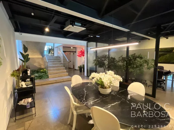 Imagem Vila Madalena Locação - Imóvel Comercial 250m² - 2 + 1 Vagas