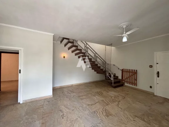 Imagem Casa para locação 5 dormitórios - 7 vagas - Ponta da Praia em Santos