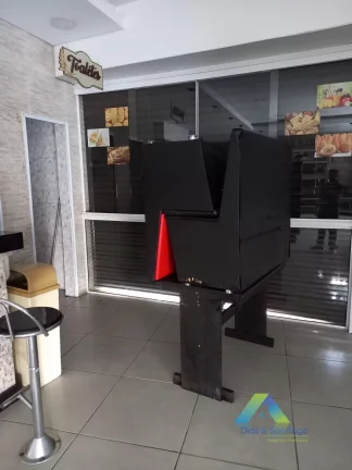 Imagem Loja Ponto Comercial montado para lanchonete/Restaurante 200m²