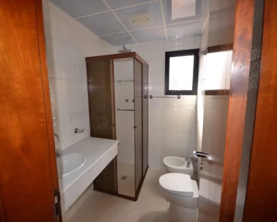 Imagem Apartamento à venda em Perdizes com 4 quartos sendo 2 suítes e 3 vagas, 213m2
