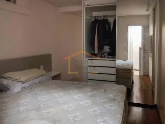 Imagem Apartamento de 114m².
O imóvel conta com 2 suítes espaçosas, ambas equipadas com móveis planeja...