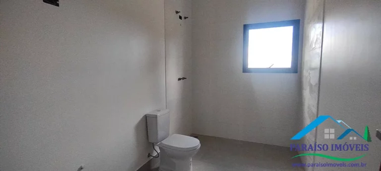 Imagem Encanto e Espaço: Casa com 4 Suítes no Vila Tertúlia