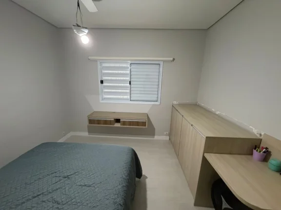 Imagem Casa para Venda em Praia Grande, Maracanã, 3 dormitórios, 1 suíte, 3 banheiros, 4 vagas