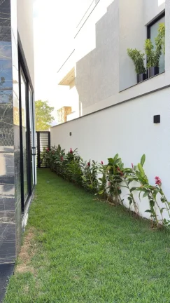 Imagem Imperdível: Casa de luxo em condomínio, 4 quartos e 3 suítes, no Parque Santa Márcia, Votorantim-SP - 400m² - 3 vagas.