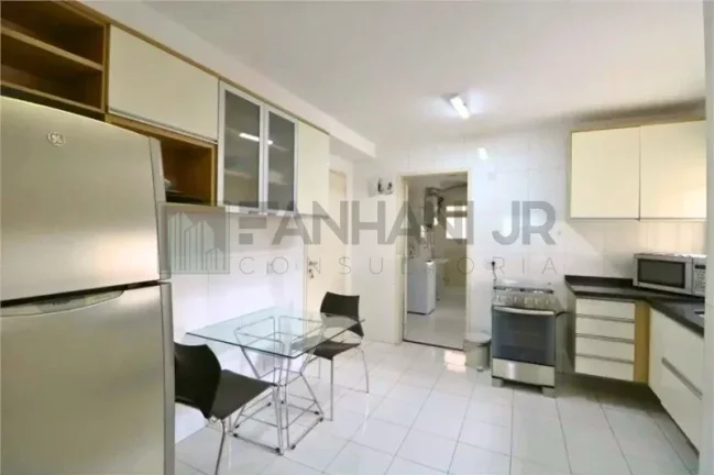 Imagem Espaçoso apartamento para locação em Moema, São Paulo-SP: 4 quartos, 2 suítes, 3 salas, 5 banheiros, 2 vagas de garagem!