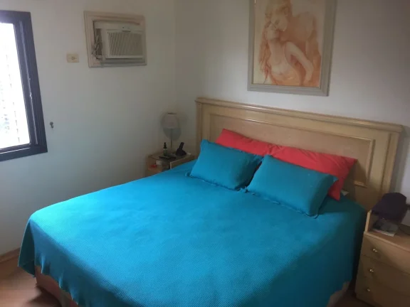 Imagem Apartamento 200 M², 4Q, 4 suítes, 6 banheiros, 4 vagas, 3 salas, lareira, jardim, academia, churrasqueira, piscina, terraço, hidromassagem.