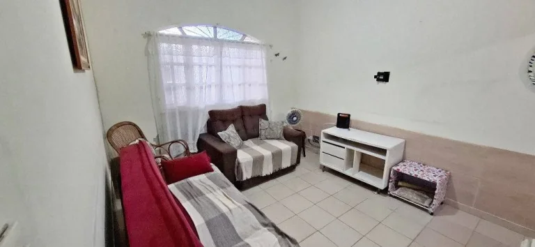 Imagem CASA COM 100.5 m² - MARACANÃ - PRAIA GRANDE SP