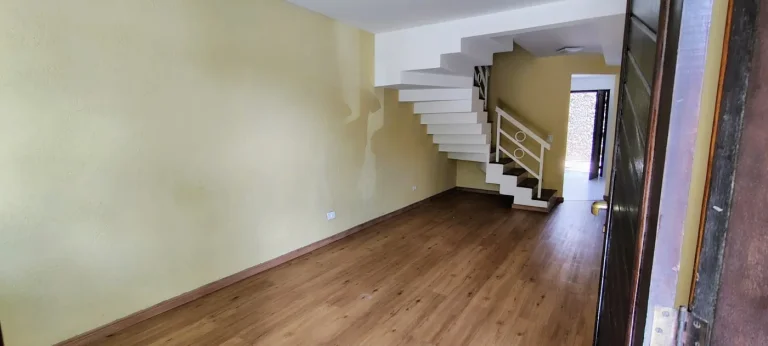 Imagem Sobrado 3 dormitórios em condominio.Bairro Barreirinha.