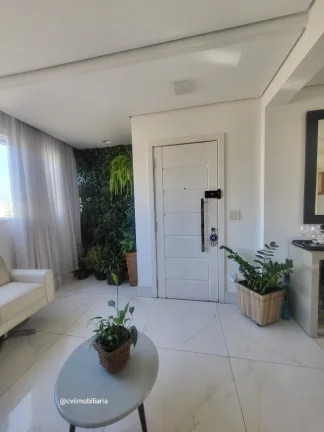 Imagem Suíte com closet
Duas semi suites com toucador
4° quarto reversível
Lavabo
Sala e cozinha em conc...