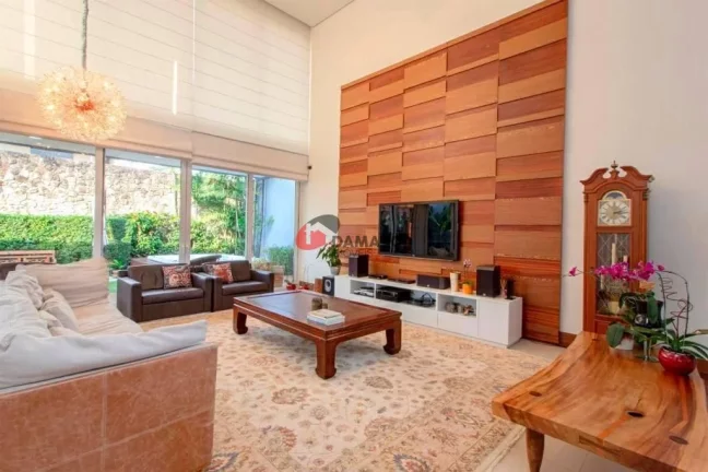 Imagem Sobrado à venda 4 Quartos, 4 Suites, 6 Vagas, 550M², Jardim São Caetano, São Caetano do Sul - SP