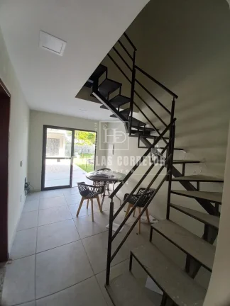 Imagem Casa Duplex no bairro do forte em itamaracá beira mar c/2 e 3 qtos 3piscinas 1vg financia