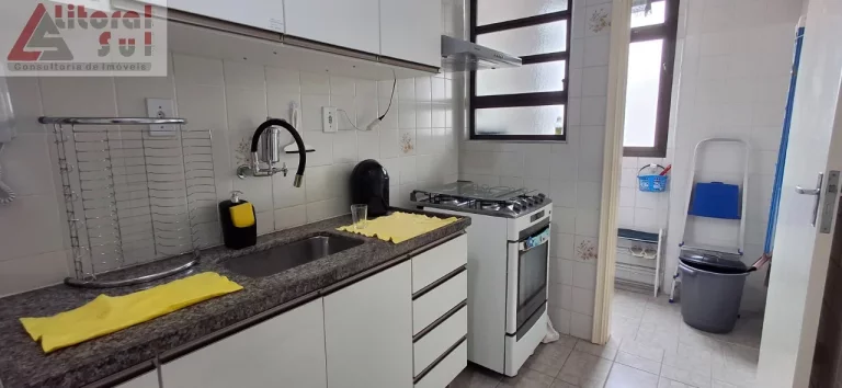 Imagem Excelente oportunidade de investimento: Apartamento à venda em Praia Grande-SP, Aviação! 1 quarto, 1 sala, 1 banheiro, 1 vaga, 50m².