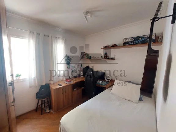Imagem Apartamento na Vila Ipojuca com 3 quartos ( 1 suíte) e 2 vagas, 94m²