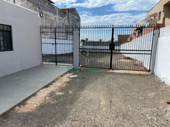 Imagem Terrano à venda no centro de Londrina/PR