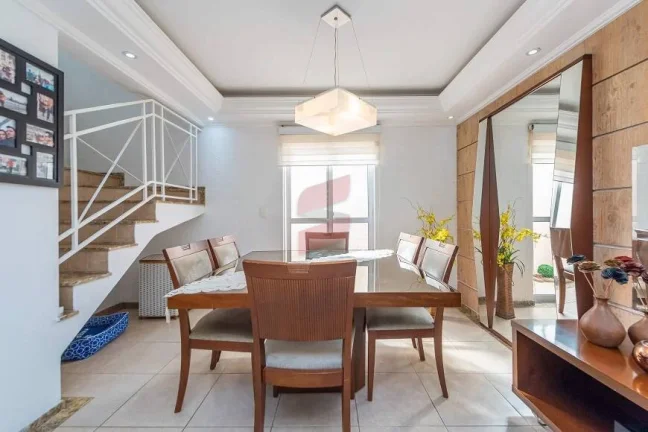 Imagem SOBRADO TRIPLEX com 3 dormitórios à venda por R$ 731.000,00 no bairro Boqueirão - CURITIBA / PR