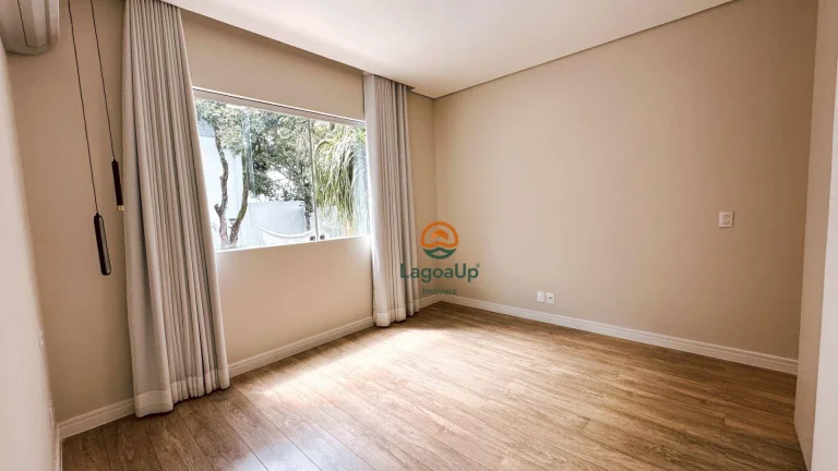 Imagem Casa com 4 dormitórios à venda, 200 m² por R$ 1.690.000 - Joana Darc - Lagoa Santa/MG