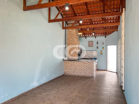 Imagem Casa com piscina | Salinas | Bal. Barra do Sul