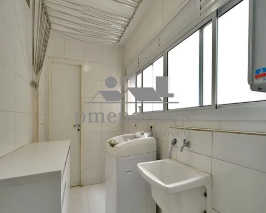 Imagem Apartamento na Barra Funda com 3 suítes e 3 vagas, 162m²