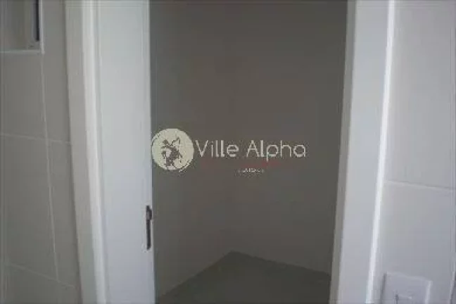 Imagem Apartamento a venda com lazer próximo a praia em Santos.