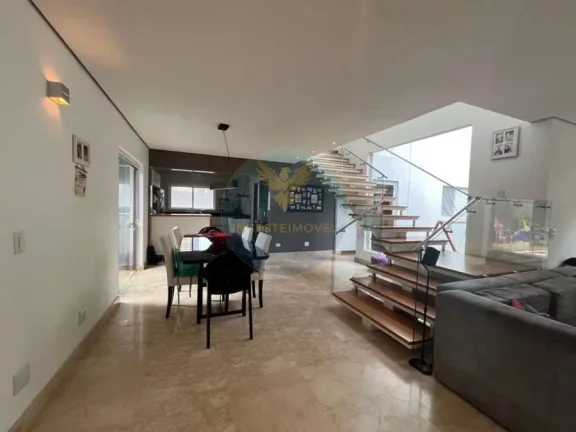 Imagem Casa em Condomínio a Venda no bairro Granja Viana - Jandira, SP