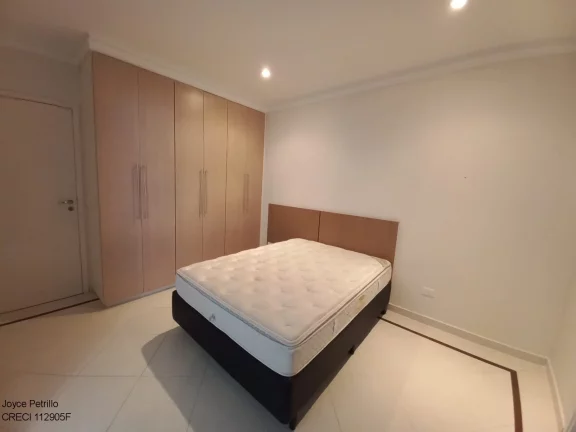 Imagem Casa Moderna com 4 Suítes, Piscina, Pertinho da Praia em Condomínio Fechado de Alto Padrão à Venda em Peruíbe.