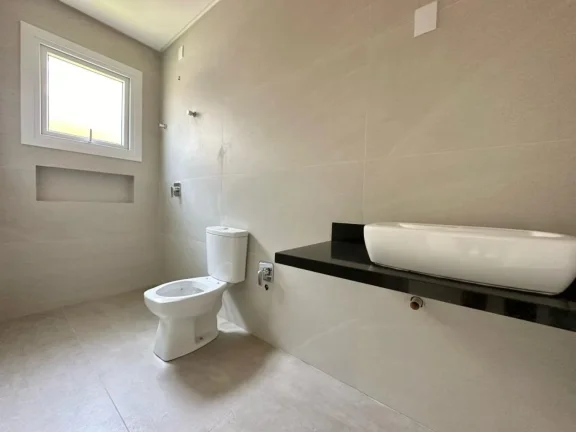Foto do imóvel: Casa em Condominio 4 Dormitórios - Bairro Araçá