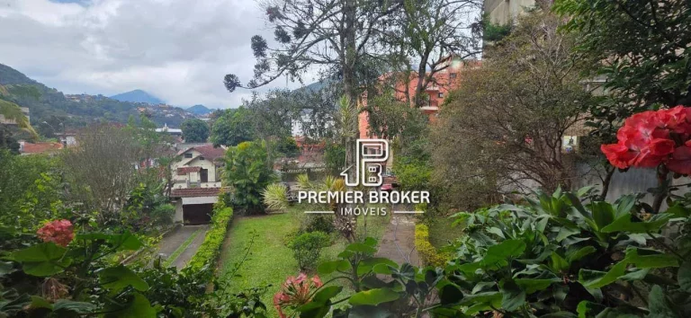 Imagem Casa à venda, 230 m² por R$ 3.500.000,00 - Alto - Teresópolis/RJ