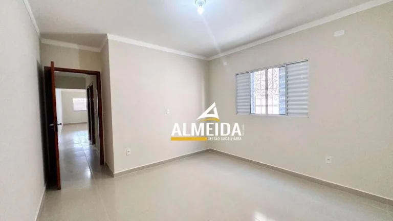 Imagem Casa com 2 dormitórios à venda, 100 m² por R$ 420.000,00 - Jardim Cherveson - Rio Claro/SP