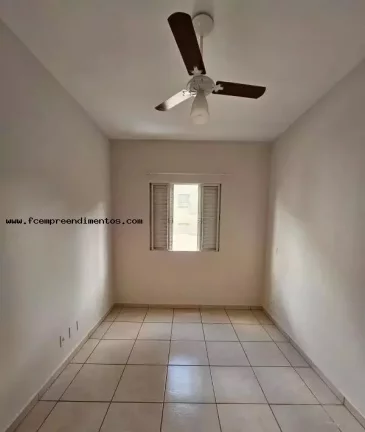 Imagem Apartamento para Venda em Limeira, Vila Queiroz, 2 dormitórios, 1 banheiro, 1 vaga