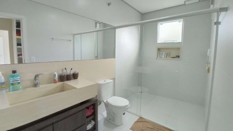 Imagem Casa à Venda, 4 Quartos(1 Suite), 2 Vagas, 355m2, Ratones, Florianópolis /SC