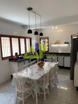 Imagem Imperdível: Casa à venda na Vila Amália, São Paulo-SP, com 3 quartos, 1 suíte, 2 banheiros e 3 vagas de garagem!
