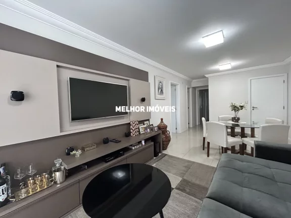 Imagem Apartamento à venda com 3 dormitórios e 2 vagas privativas no Centro de Balneário Camboriú