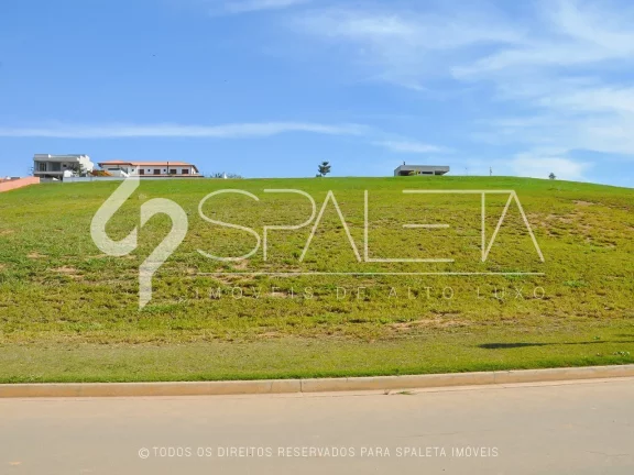 Lote com localização reservada e preço de ocasião à venda na Fazenda Serrazul II