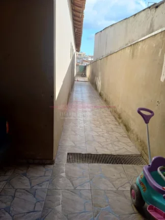 Imagem casa com 2 dormitórios sendo uma suíte, próximo ao centro de Boituva