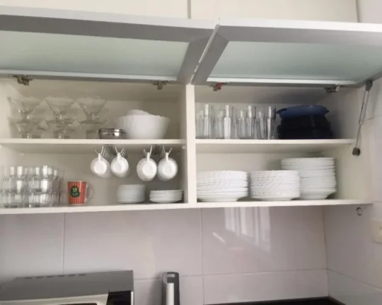 Imagem Imperdível oportunidade de casa para venda ou locação em Guarujá-SP, no Balneário Praia do Pernambuco: 4 quartos, 4 suítes, 2 salas, 4 banheiros, 2 vagas de garagem, 300m². Aproveite!