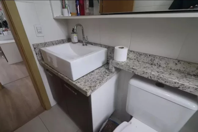 Imagem Apartamento de 2 dormitórios semi mobiliado em localização privilegiada de Novo Hamburgo