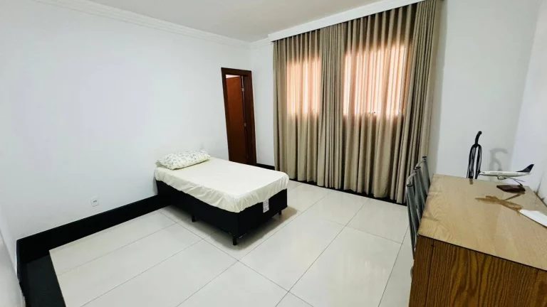 Imagem IMPERDÍVEL!LUXO, CONFORTO E UM EXCELENTE CUSTO-BENEFÍCIO EM UM ÚNICO IMÓVEL