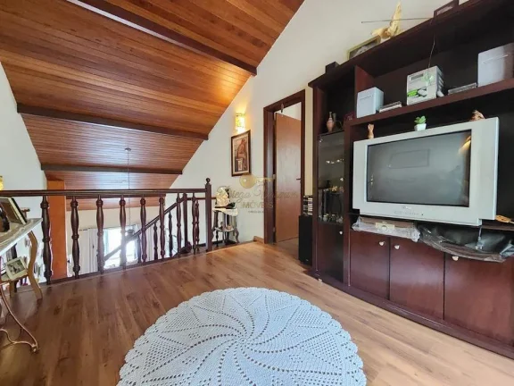 Imagem Casa em Condomínio para Venda em Teresópolis / RJ no bairro Bom Retiro