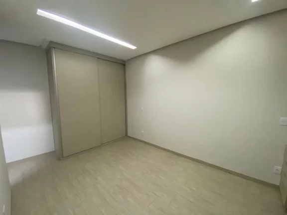 Imagem Casa nova com 3 suítes no Condomínio Acapulco