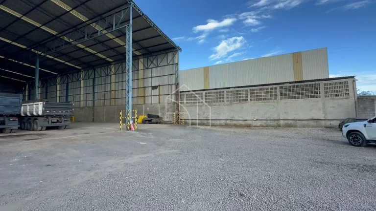 Imagem GALPÃO PARA LOCAÇÃO 4.400m² NA SERRA