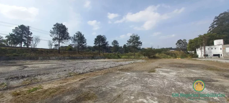 Imagem Área plana no retorno da Raposo Tavares, a 5 km do Rodoanel Mario Covas