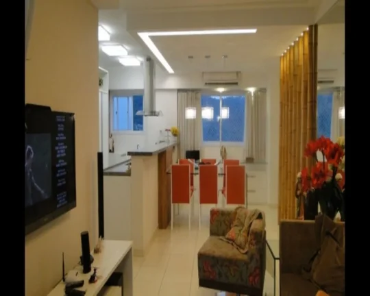 Imagem Apartamento alto padrão com vista para o mar na Enseada