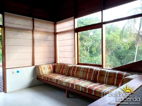 Imagem Bela e Ampla Casa - Praia do Prumirim - Rica em Madeira e Vidro - 3 Níveis - Alto Padrão.