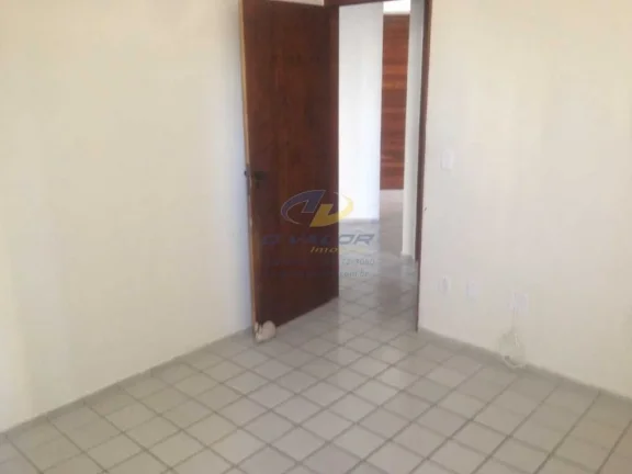 Imagem Vendo apto ao lado de praça em Manaíra com 109 m2 , 3 qts/1 st, cozinha ampla, armários, DCE + 3 vagas