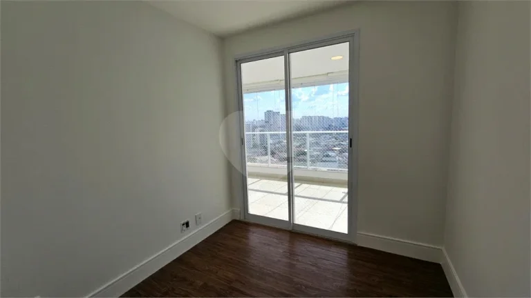 Imagem Apartamento para alugar com 3 quartos, sendo 2 suítes, no condomínio Parques da Lapa, São Paulo - SP
