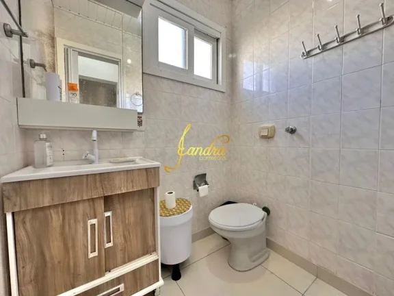 Imagem Amplo apartamento reformado de 1 dormitório