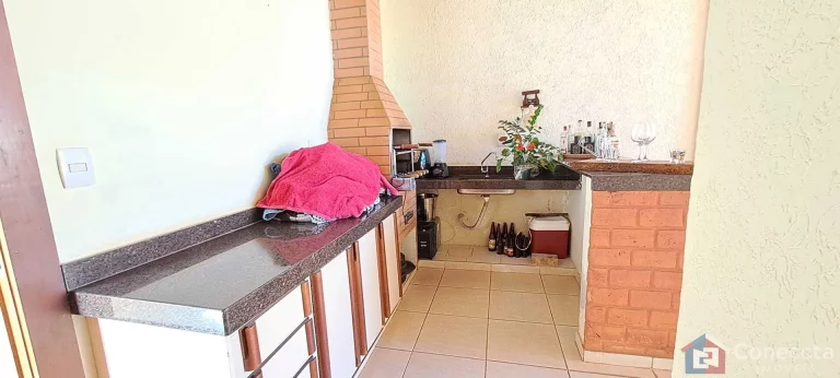 Imagem Casa ampla à venda no Bairro Eldorado em Patos de Minas – Com edícula independente!