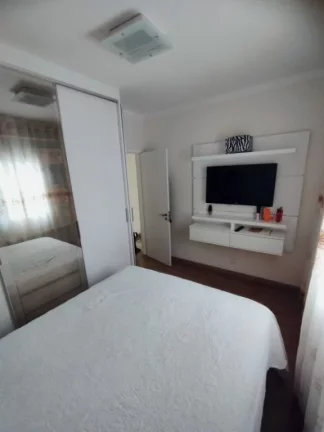 Imagem Sobrado com 2 dormitórios à venda, 64 m² por R$ 690.000,00 - Jardim Carlos Cooper - Suzano/SP